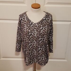 NWT 𝅺Philosophy Womens Cheetah Print V-Neck Soft Knit‎ Casual Top Size Small
